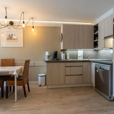 Beautiful Flat With Swimming Pool Tennis Court And Private Car Parking 264 Apartment Le Touquet