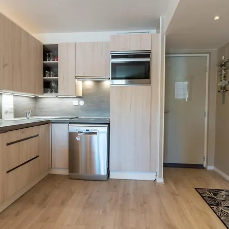 Beautiful Flat With Swimming Pool Tennis Court And Private Car Parking 264 Le Touquet