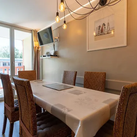 Apartman Pour 6 Pers Dans Avec Piscine Couverte Parking 264 *