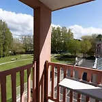 Pour 6 Pers Dans Résidence Avec Piscine Couverte Parking 264 Apartamento *
