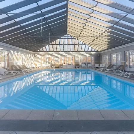 Beautiful Flat With Swimming Pool Tennis Court And Private Car Parking 264 * Le Touquet