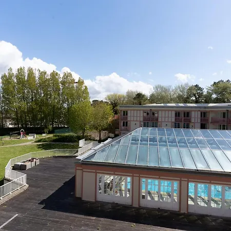 Apartment Beautiful Flat With Swimming Pool Tennis Court And Private Car Parking 264 Le Touquet