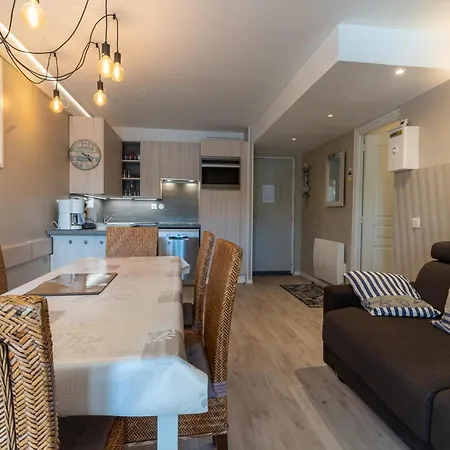 Appartement Pour 6 Pers Dans Residence Avec Piscine Couverte Parking 264 Apartment Le Touquet