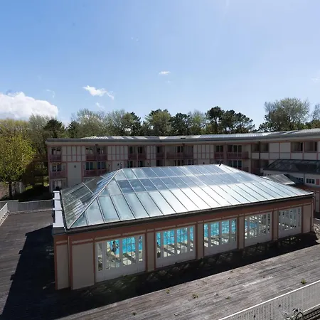 Apartment Beautiful Flat With Swimming Pool Tennis Court And Private Car Parking 264 Le Touquet