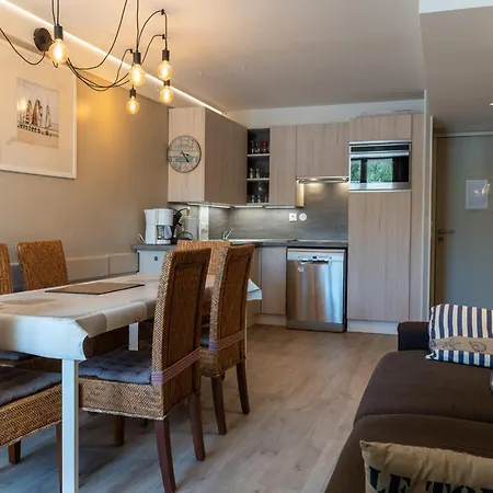 Apartment Beautiful Flat With Swimming Pool Tennis Court And Private Car Parking 264 Le Touquet